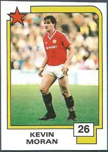 PANINI SOCCER SUPERSTARS 1988- #026-MANCHESTER UNITED-KEVIN MORAN - Picture 1 of 1