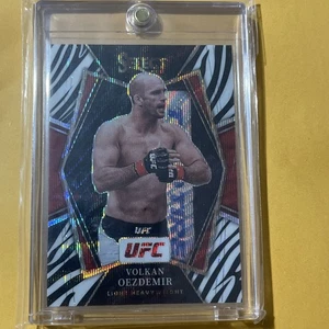 2022 Panini Select UFC Premier Level Volkan Oezdemir #154 Zebra Prizm - Picture 1 of 2