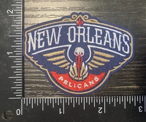 New Orleans Pelicans Basketball bestickt Bügelbild Patch - Bild 1 von 1