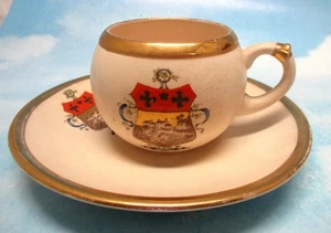 James Macintyre & Co. Ltd Burslem crested Cup and Saucer Moorcroft Period - Picture 1 of 6