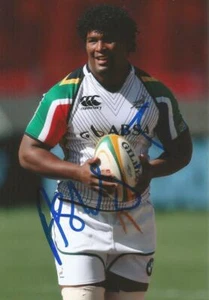 FOTO DE ACCIÓN 6x4 firmada por Sudáfrica y Avispas Rugby Union* Ashley Johnson + certificado de autenticidad - Imagen 1 de 1