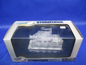 AF780 DRAGON ARMOR STURMTIGER 38cm RW61 AUF WINTER 1944/45 1/72 60025 WWII - Imagen 1 de 3