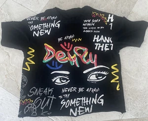 SHEIN Women’s "NEVER BE AFRAID TO TRY  SOMETHING NEW"  Black Graphic T-Shirt EUC - Picture 1 of 7
