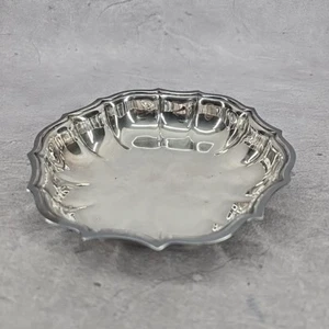Vintage Chippendal International Silver Co. Bowl Scalloped Edges - Picture 1 of 8
