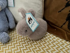 jellycat pebblet mushroom bunny