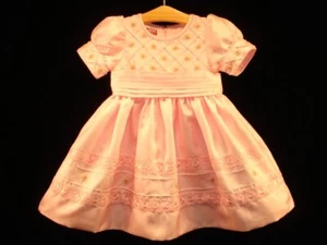 Ciao Bebe NEU Hand Perlen bestickt Kleid Baby Mädchen Größe 18M SÜSS ROSA - Bild 1 von 7