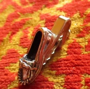 MID CENTURY CLASSIC MINI 1.5" Vtg 50s Estate Mens Tie bar LACED MOCCASIN LOAFER - Picture 1 of 3