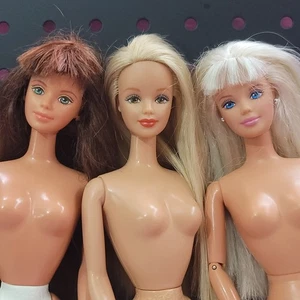 Barbie Puppe Konvolut 3 Puppen Mackie Gesicht blond und rothaarig 1 Gelenk - Bild 1 von 12