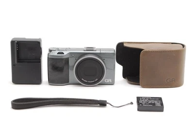 [Near MINT+++] RICOH GR Limited Edition Green Wavetone Digital Camera From JAPAN - Image 1 of 4