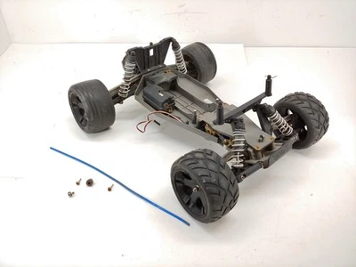 Traxxas Rustler 2wd XL5 1/10 Rustler Roller Slider Chassis w/ Servo Used Read - Image 1 of 4
