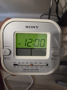 VTG Sony ICF-C180 Clock AM/FM Radio Dual Alarm Dream Machine Cube Tested Works - Picture 1 of 7
