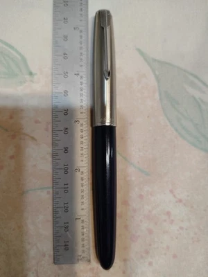 Parker 51 Chrome Cap, Blue Resin Barrel Fountain Pen Fine 14k Gold Nib USA - Image 1 of 4