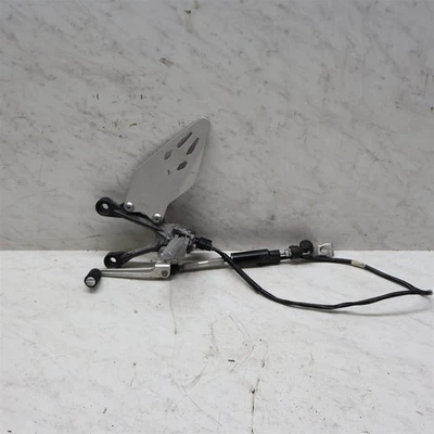 Juego trasero de clavija izquierda para conductor Kawasaki Ninja ZX6R 2019-2024 con palanca de cambios rápida Foto 1 de 4