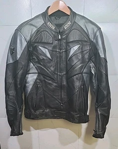 IXS MEN'S BLACK LEATHER MOTORCYCLE JACKET LINED CE ARMOUR - UK SIZE 42 - EU 50 - Picture 1 of 11