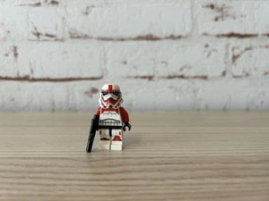 Lego Star Wars Minifgur: Imperial Shock Trooper - sw0692 - Aus Set 75134/75206 - Bild 1 von 4