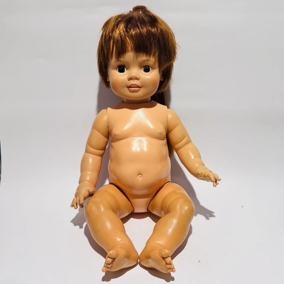 Muñeca Baby Crissy vintage de Ideal Toys 1974 Hair Grows & Works  Foto 1 de 4
