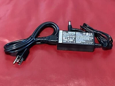 LG 40W 19V 2.1A ADS-45SN-19-3 AC/DC Power Adapter - Image 1 of 4
