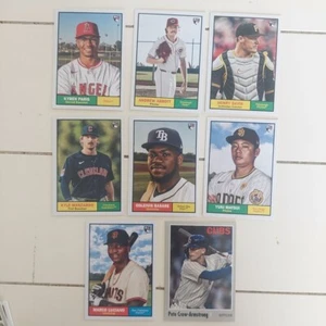 Lot 16 2024 Topps Archives Rookies. Inklusive Paris, PCA, etc. - Bild 1 von 2
