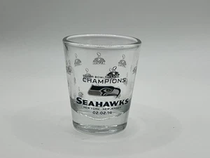 2014 SEATTLE SEAHAWKS Super Bowl Champions SHOT GLASS Russell Wilson LYNCH - Picture 1 of 3