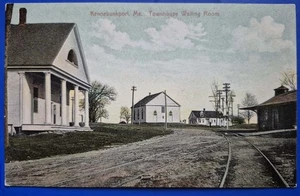 Kennebunkport, ME. Townhouse Waiting Room  - 1910s Postcard - Picture 1 of 2
