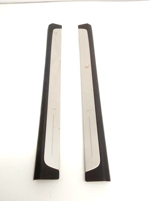 Infiniti FX45 STD 2003 puerta delantera placa de desgaste panel OEM Foto 1 de 4