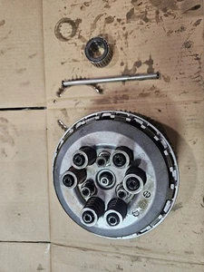 09-16 2015 Suzuki GSXR 1000 Clutch Basket Clutch Springs With Plates OEM - Picture 1 of 14