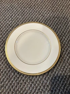 LENOX "TUXEDO GOLD" BREAD & BUTTER PLATE - BRAND NEW - Picture 1 of 1