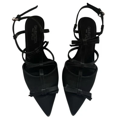 Zapatos de tacón Giambattista Valli negros satinados perlados para mujer talla 6,5 EE. UU. / 36,5 Foto 1 de 4