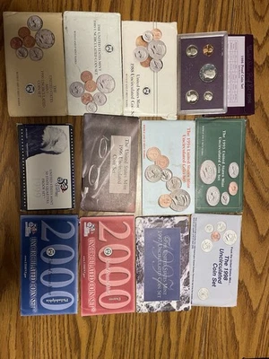 12 Miscellaneous US Proof And Uncirculated Sets - Image 1 of 4