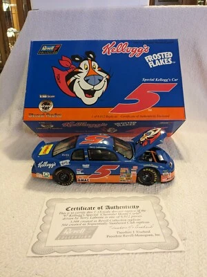 1997 Terry Labonte Chevrolet Monte Carlo Kellogg's Frosted Flakes 1:18 Revell - Image 1 of 4