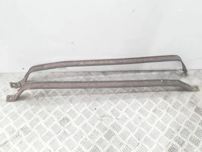 Toyota Previa II 2001 2.0D-4D fuel tank holder bracket stripes diesel 85kw - Image 1 of 4