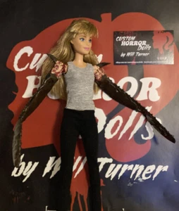 MUÑECA DE TERROR PERSONALIZADA NUEVA Nightmare On Elm Street 4 Debbie con brazos de cucaracha - Imagen 1 de 4