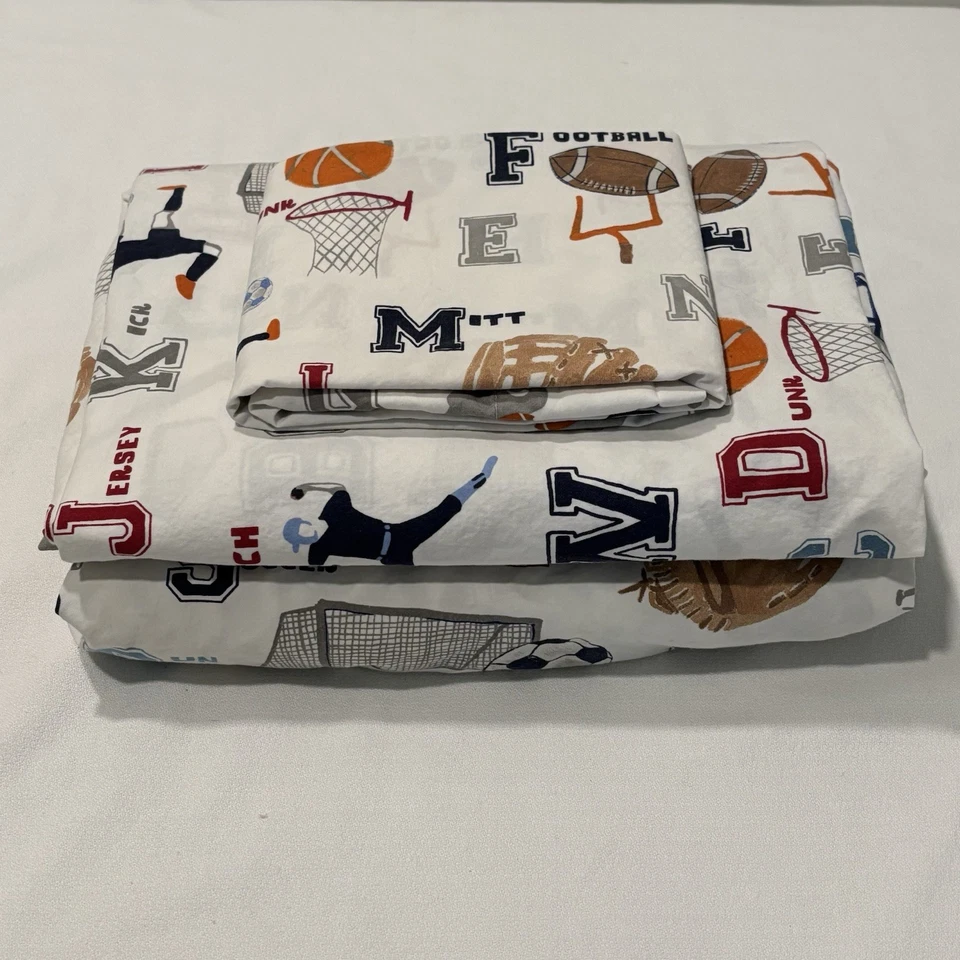Juego de sábanas dobles Pottery Barn Kids alfabeto deportivo juego completo de 3 piezas Foto 1 de 4