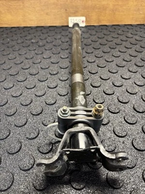 Vástago de dirección Yamaha Grizzly 660 03  Foto 1 de 4