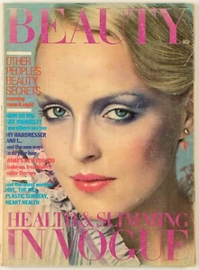 Jerry Hall MARIE HELVIN Rachel Ward JACKIE BISSET Duchess of Argyll VOGUE BEAUTY - Picture 1 of 22