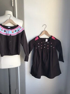 Suéter de malha Gymboree bordado cupcake fofo marrom veludo meninas tamanho 5T e 2 peças - Imagem 1 de 4