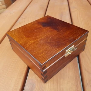 WOODEN SQUARE JEWELLERY BOX 16X16 CM, LOCKABLE LATCH, -  BROWN - Picture 1 of 6