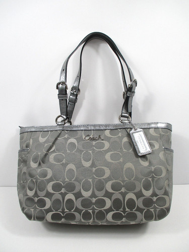 ** Borsa a tracolla Coach Gallery EastWest grigio argento n. F17676 15" x 9 5" x 3"