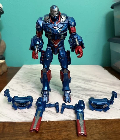 Hasbro Marvel Legends Iron Patriot Avengers Endgame Loose Complete Cover