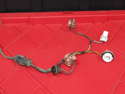 Kia Rondo 2007-2012 OEM conector de luz trasera arnés de enchufe 07 08 09 10 11 12 Foto 1 de 3