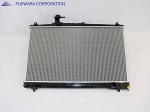 TOYOTA Ipsum CBA-ACM26W Radiator 1640028290 [Used] [PA01162904] - Picture 1 of 2