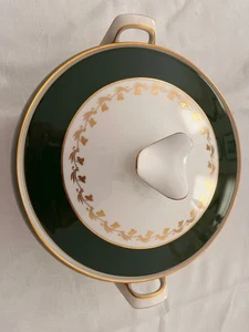 UNUSED SPODE GREEN VELVET VEGETABLE DISH WITH LID - Picture 1 of 3