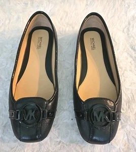 Michael KORS SZ 7.5M FULTON WOMEN'S BLACK LOGO SMOOTH LEATHER MOCCASINS. New - Picture 1 of 6