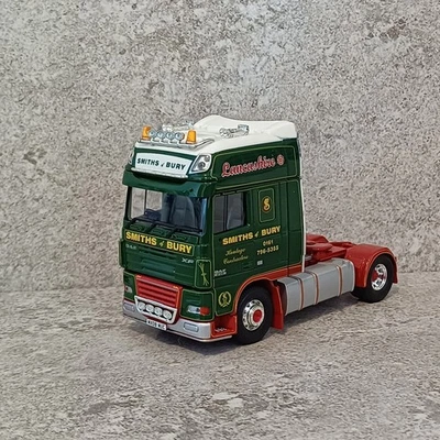 CORGI MODERN TRUCKS,  SMITHS OF BURY DAF 105, 4X2 CHASSIS.  1/50 SCALE - Image 1 of 4