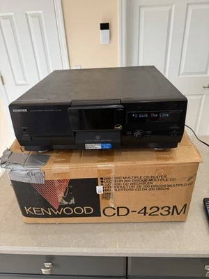 Reproductor de discos compactos Kenwood CD-423M con control remoto y caja Foto 1 de 4