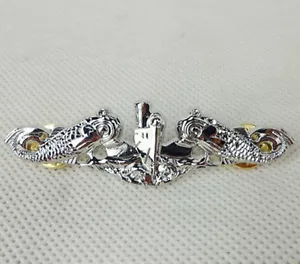 US Navy Officers Submarine Warfare Insignia Badge Dress Military Pin Silver - Picture 1 of 3