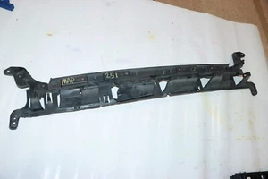 17-20 LINCOLN CONTINENTAL PARACHOQUES DELANTERO BARRA AISLANTE SOPORTE REFUERZO MAPA251 - Imagen 1 de 10