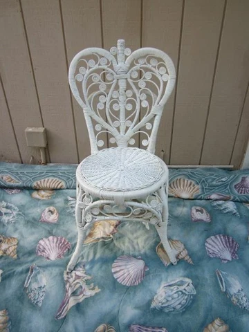 Vintage Boho Shabby Chic Rattan Wicker Heart Peacock Chair Cover