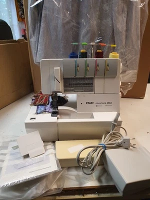 Kombinähmaschine Overlock / Coverlock PFAFF4862, 4 Faden, Differential - Bild 1 von 4