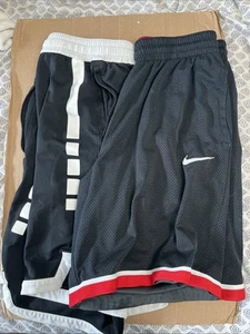 Lot Of 2 Nike Mens Large Black Shorts - Picture 1 of 6